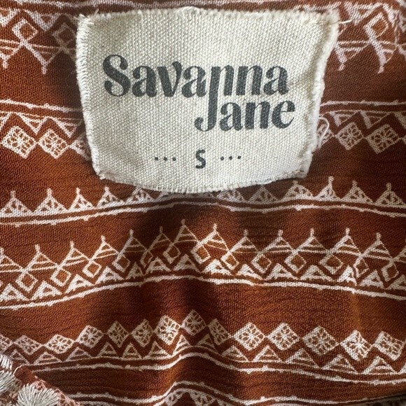 Savanna Jane Mila County Western Embroidered Floral Crochet Blouse Top Size S - Picture 7 of 7